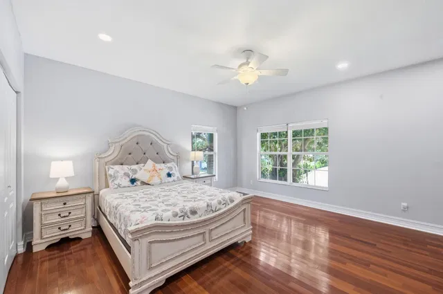 Residence photo 30