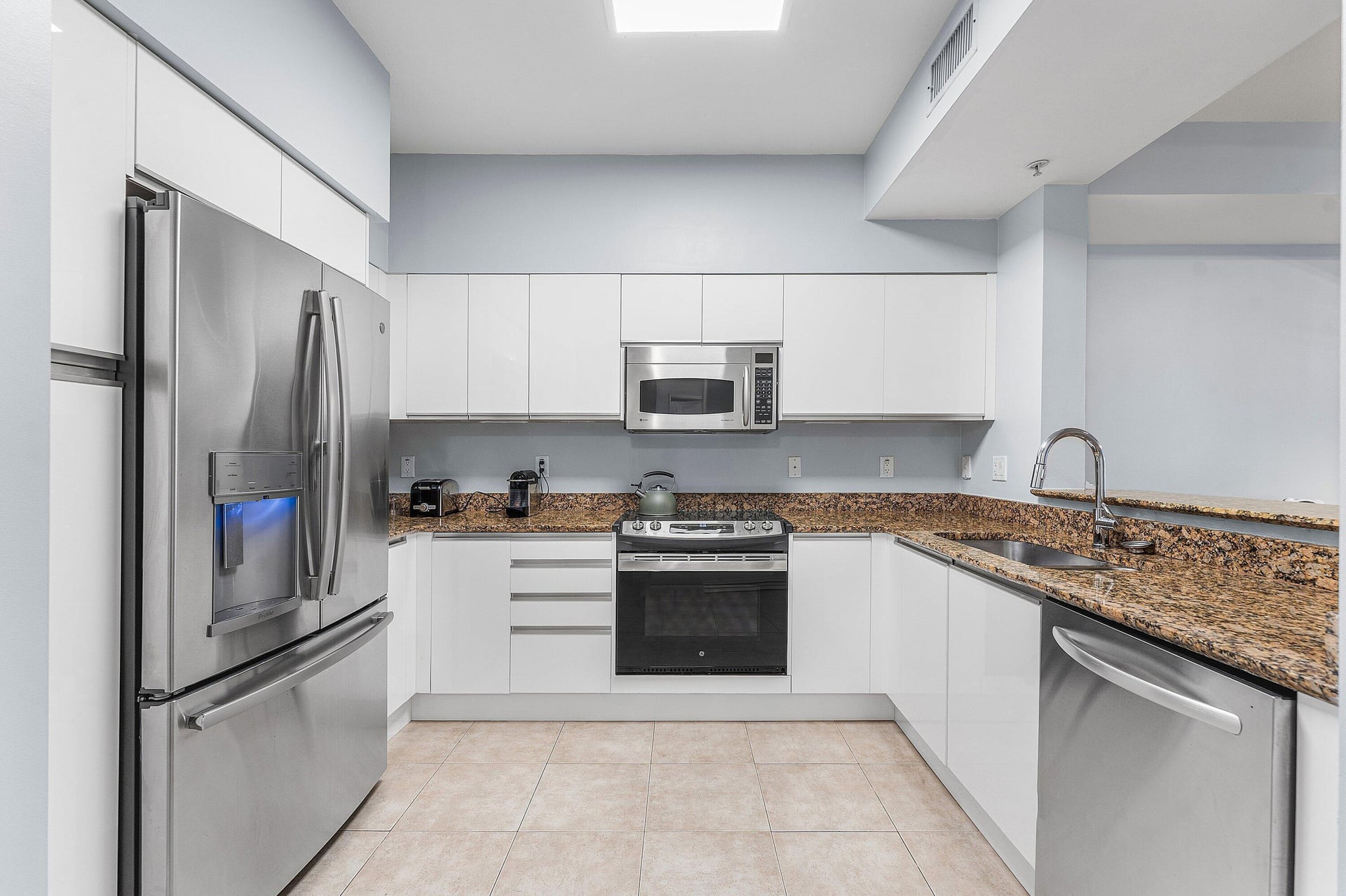 233 S Federal Boca Unit 308 photo 7