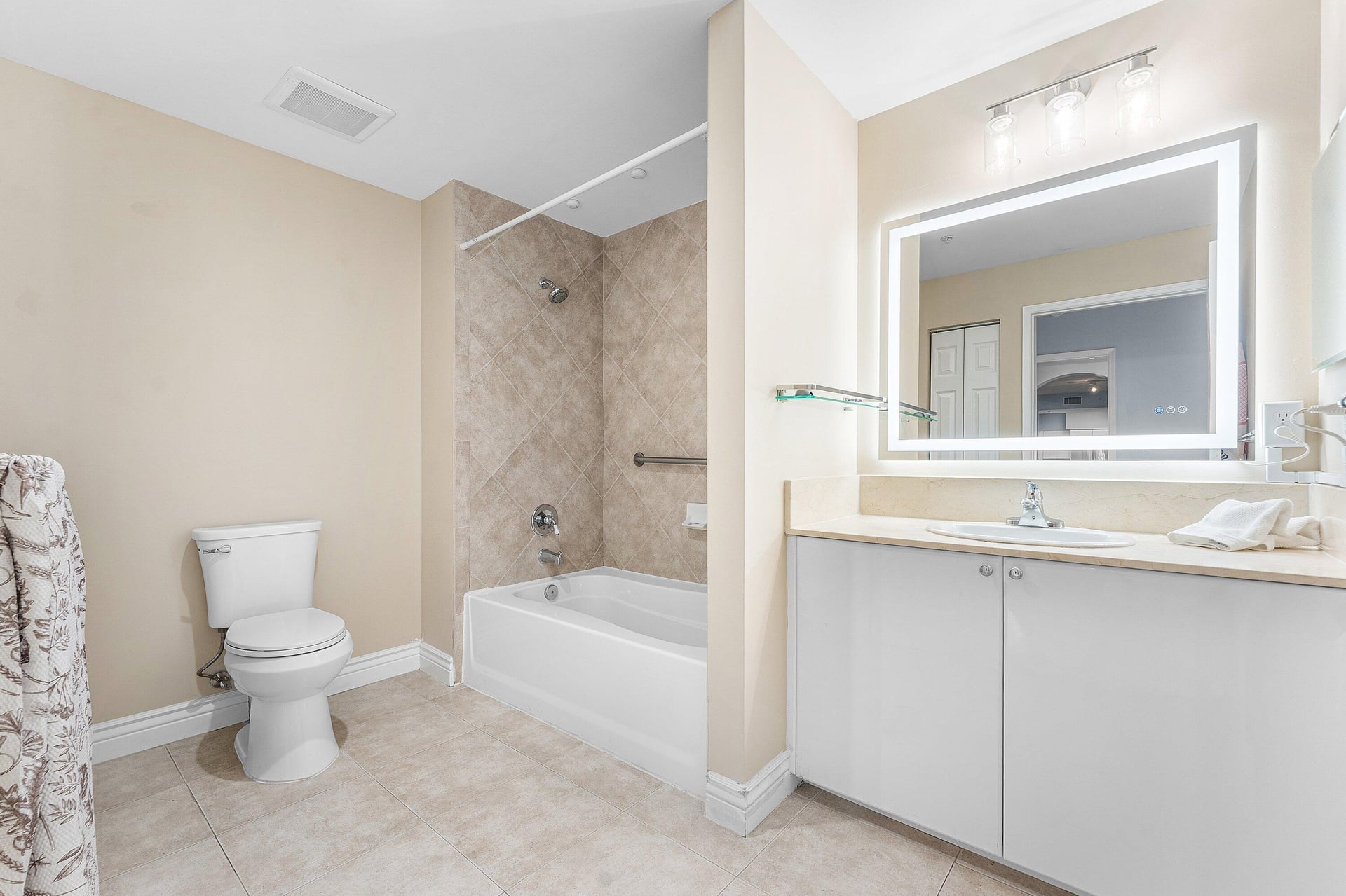 233 S Federal Boca Unit 308 photo 13