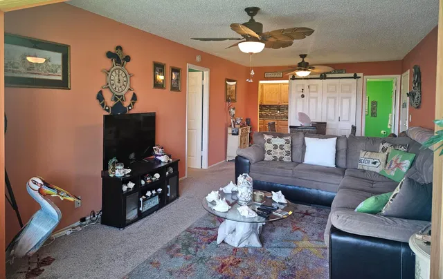 Residence photo 10