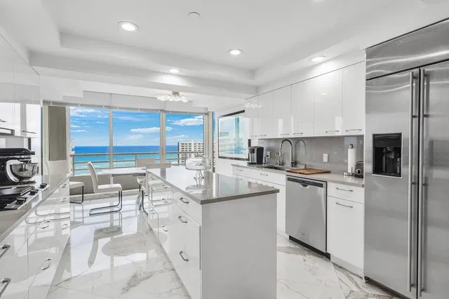 Sea Ranch Club of Boca Unit 1801 photo 11