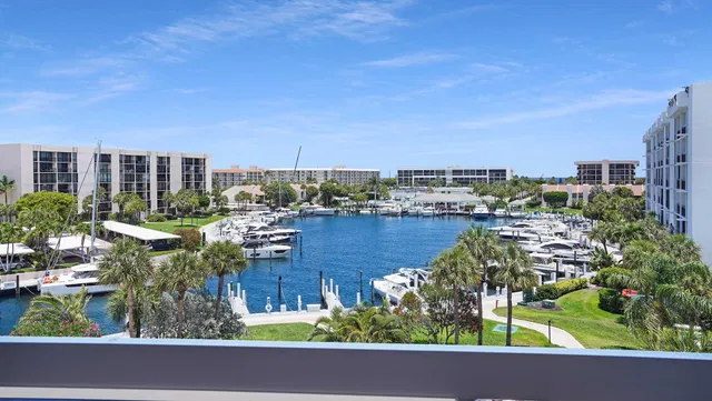Unit F-505 photo 32