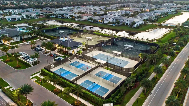 Boca Bridges Residence photo 55
