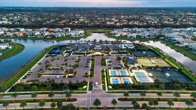 Boca Bridges Residence photo 56