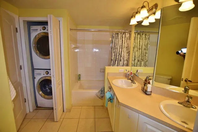 Unit 103 photo 19