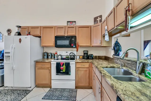 Residence photo 7
