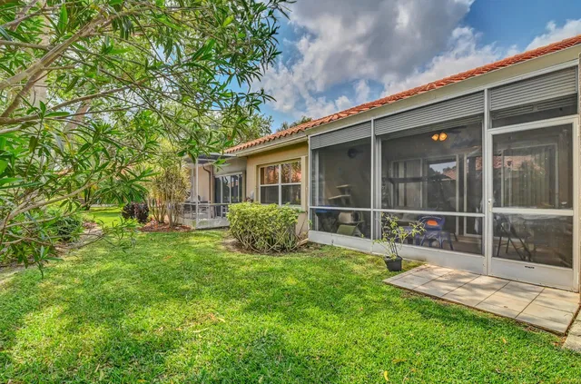 Residence photo 19