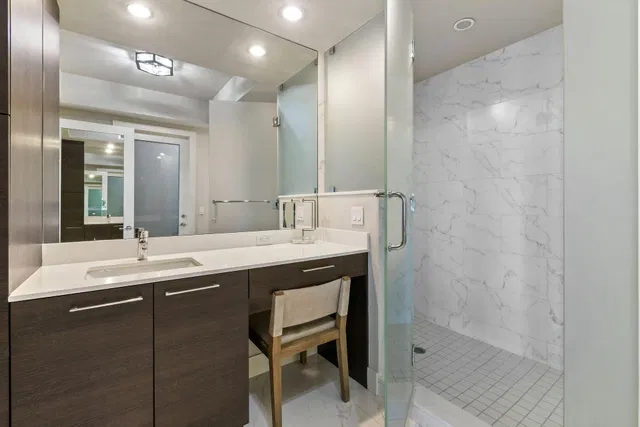 Water Club North Palm Beach Unit 1602 photo 15