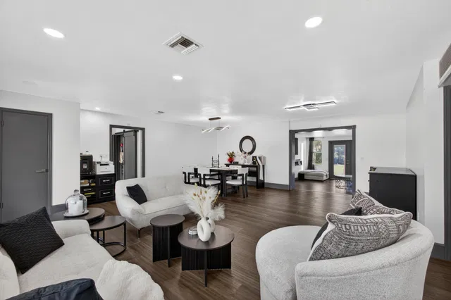 West Palm Beach Residence photo 14