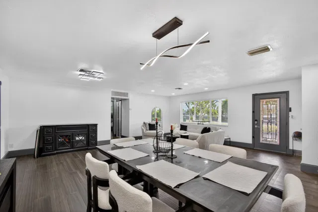 West Palm Beach Residence photo 17