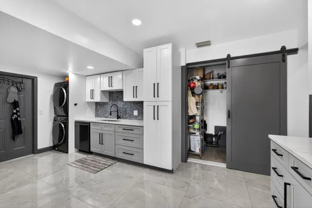 West Palm Beach Residence photo 19