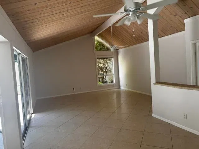 Residence photo 5