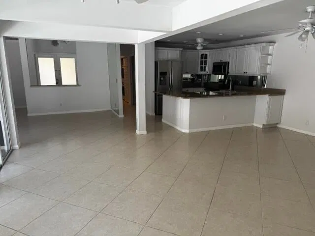 Residence photo 8