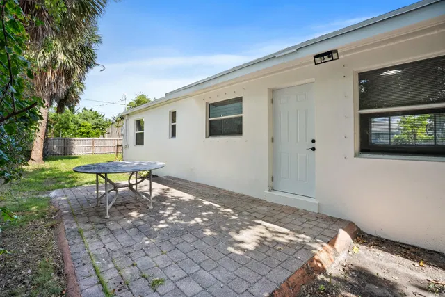 NOMAR West Palm Beach Residence photo 27