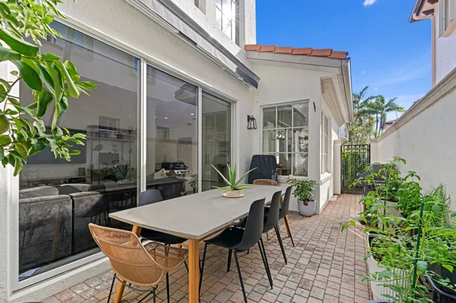 Evergrene Palm Beach Gardens Residence photo 11