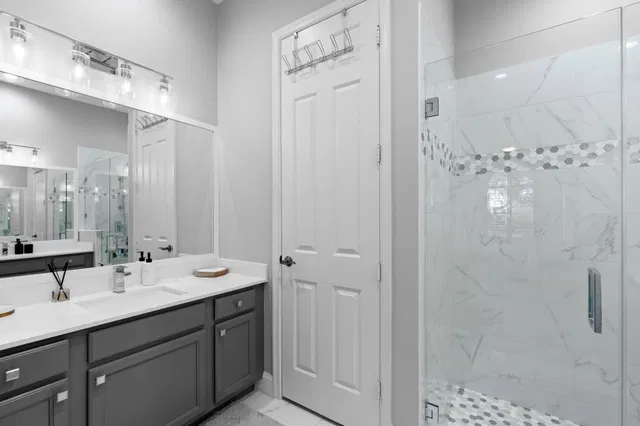 Evergrene Palm Beach Gardens Residence photo 14