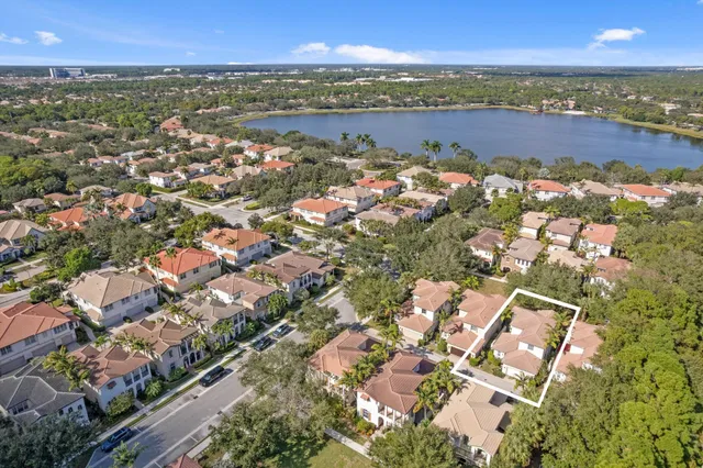 Evergrene Palm Beach Gardens Residence photo 30
