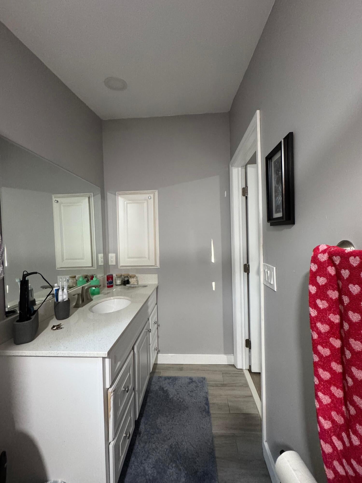 Unit 143 photo 8
