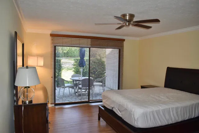 Residence photo 13