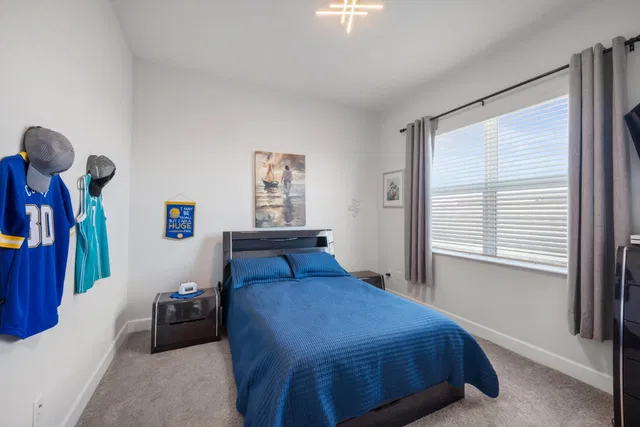 Residence photo 33