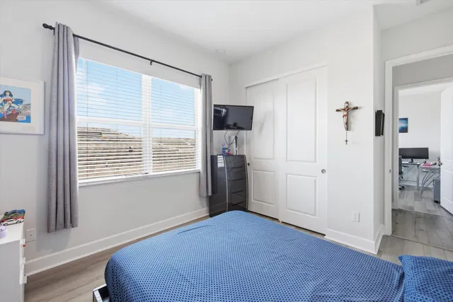 Residence photo 35