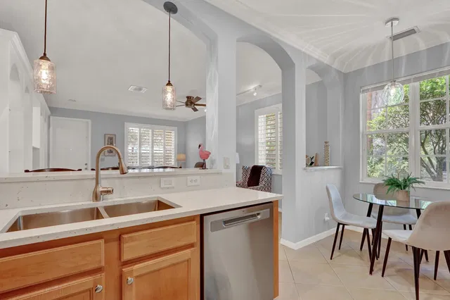 Evergrene Palm Beach Gardens Residence photo 13