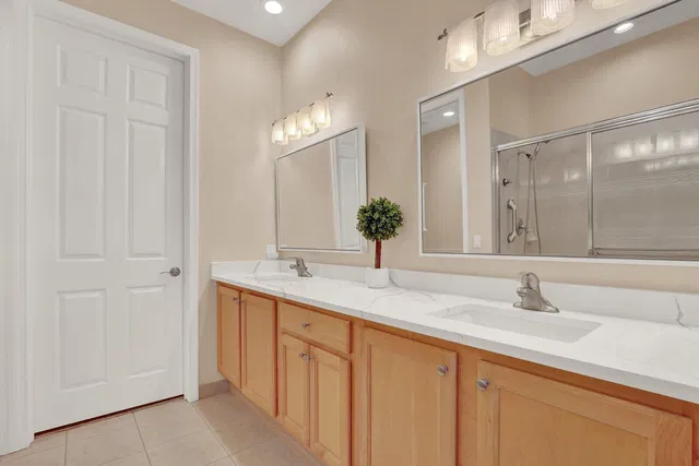 Evergrene Palm Beach Gardens Residence photo 18