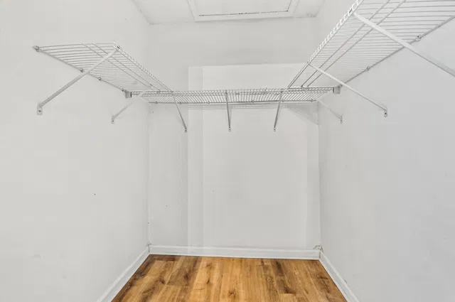  Residence photo 12
