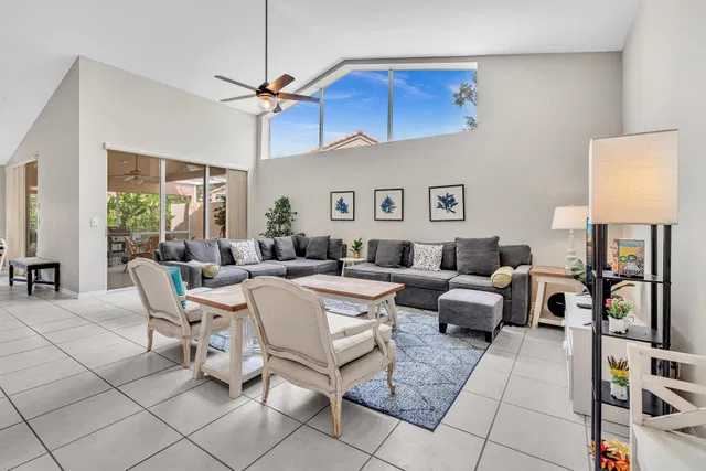PGA National Palm Beach Gardens Residence photo 9