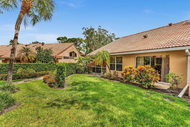 PGA National Palm Beach Gardens Residence photo 23
