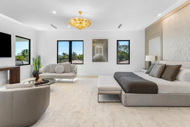 Residence photo 6