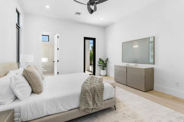 Residence photo 9