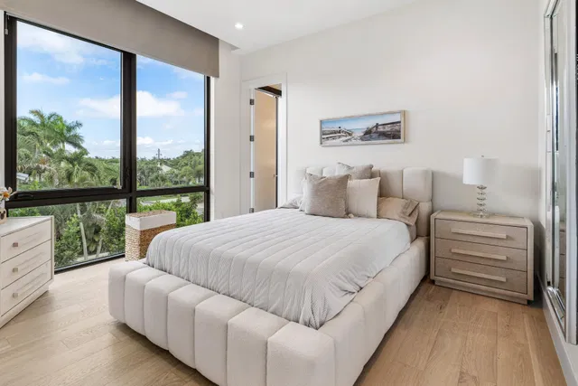 Palm Trail Delray Beach Residence photo 14