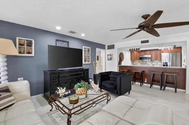 Boca West Country Club Unit 2102 photo 8