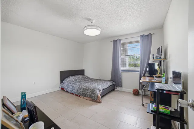  Unit 304 photo 21