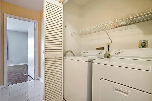 Residence photo 26