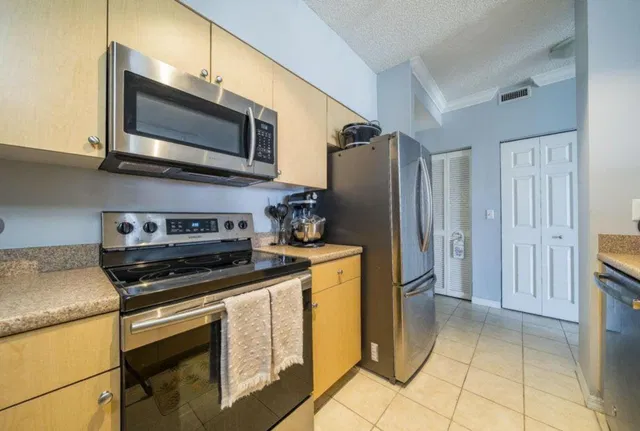 The Montecito Unit 1203 photo 6