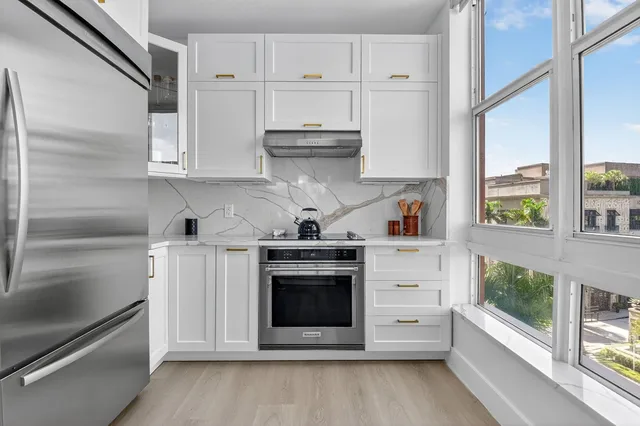 CityPlace South Tower Unit 502 photo 8