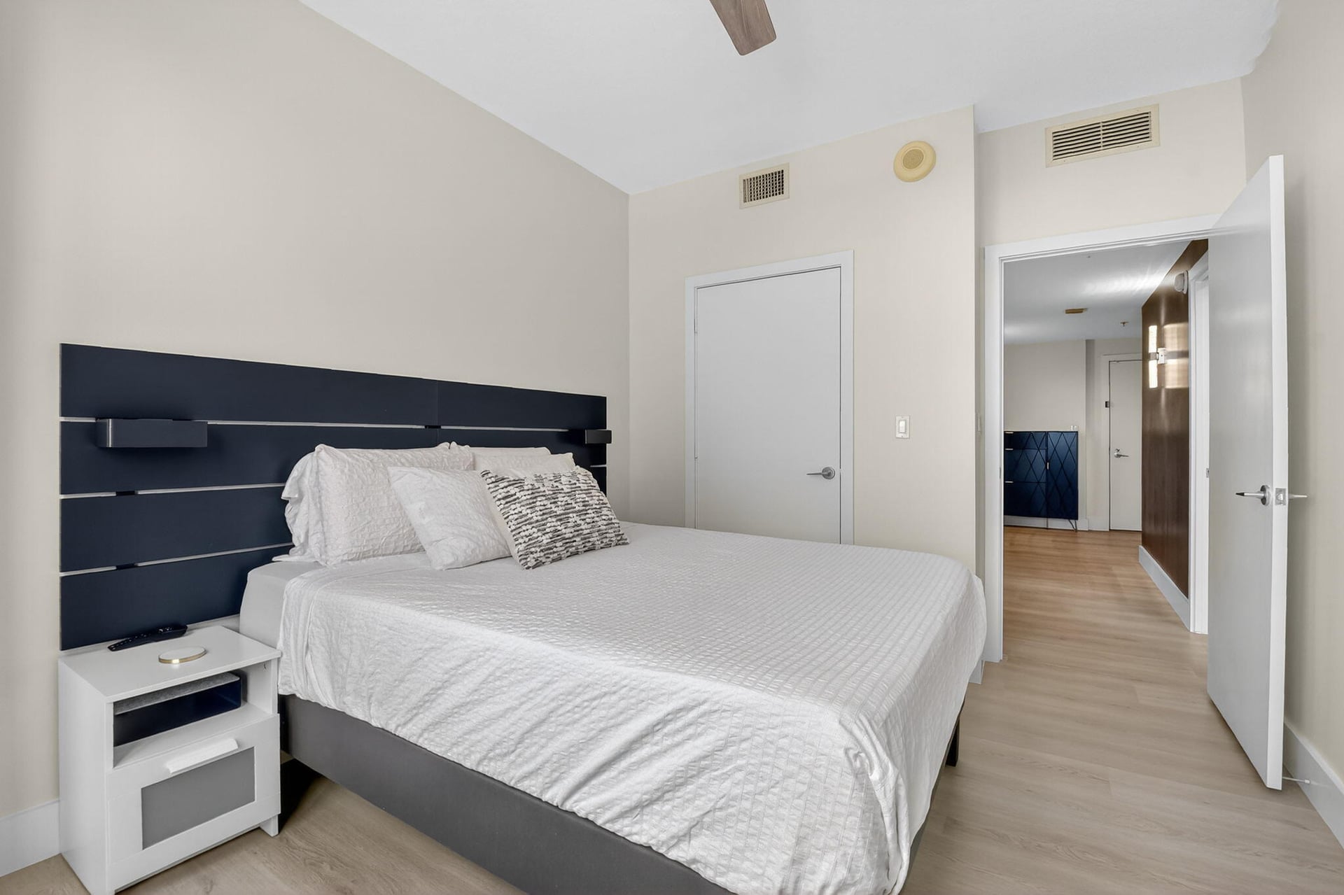 CityPlace South Tower Unit 502 photo 34