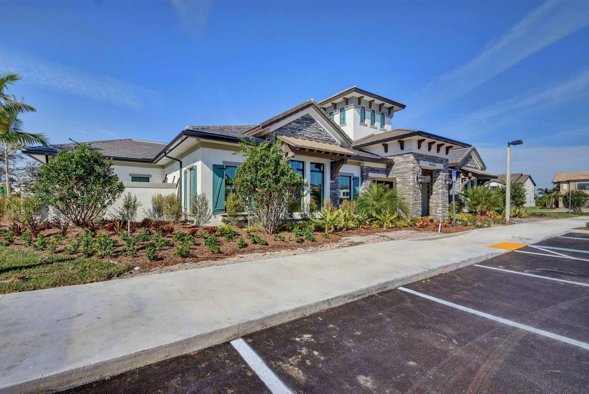 Residence photo 24