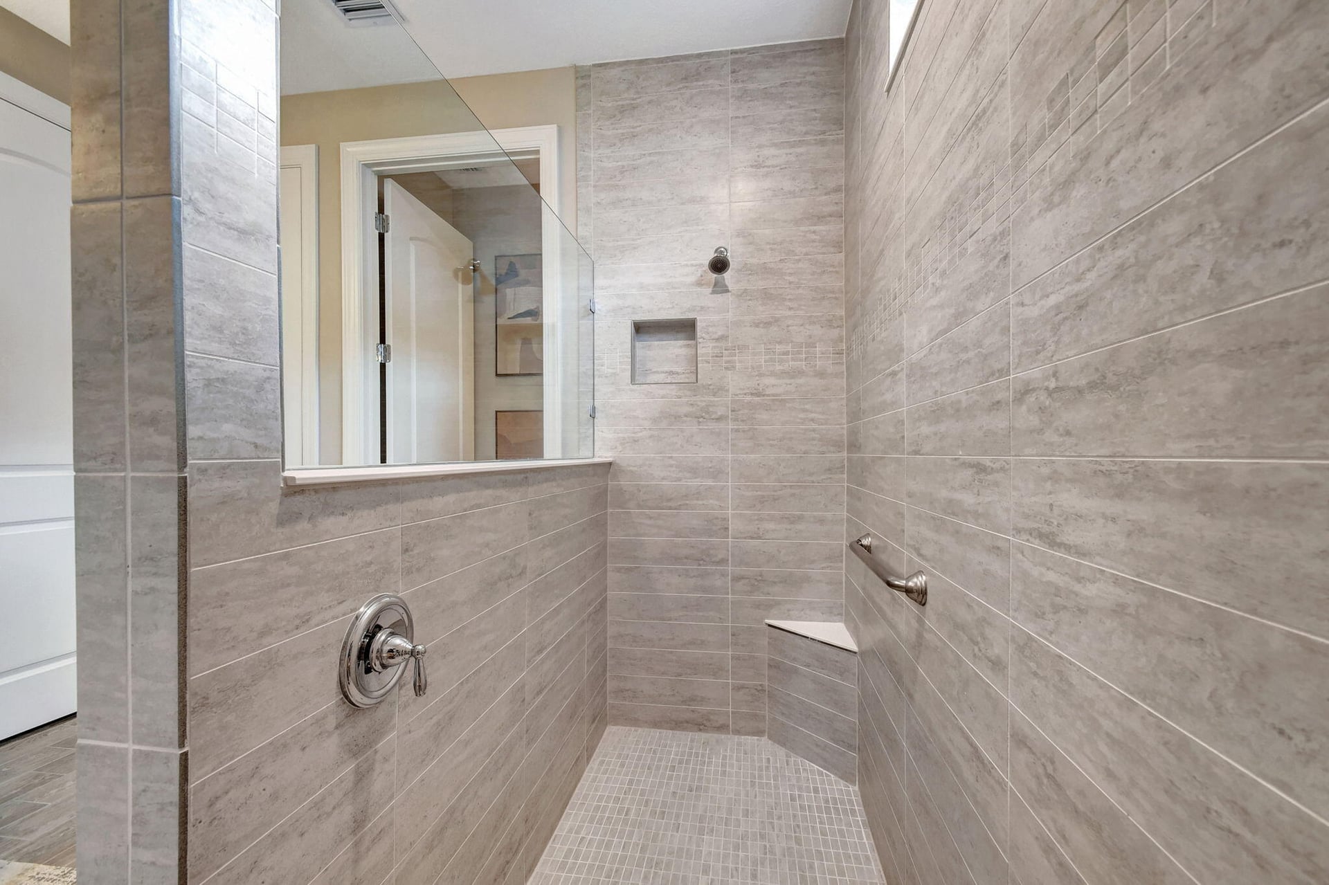 Residence photo 46