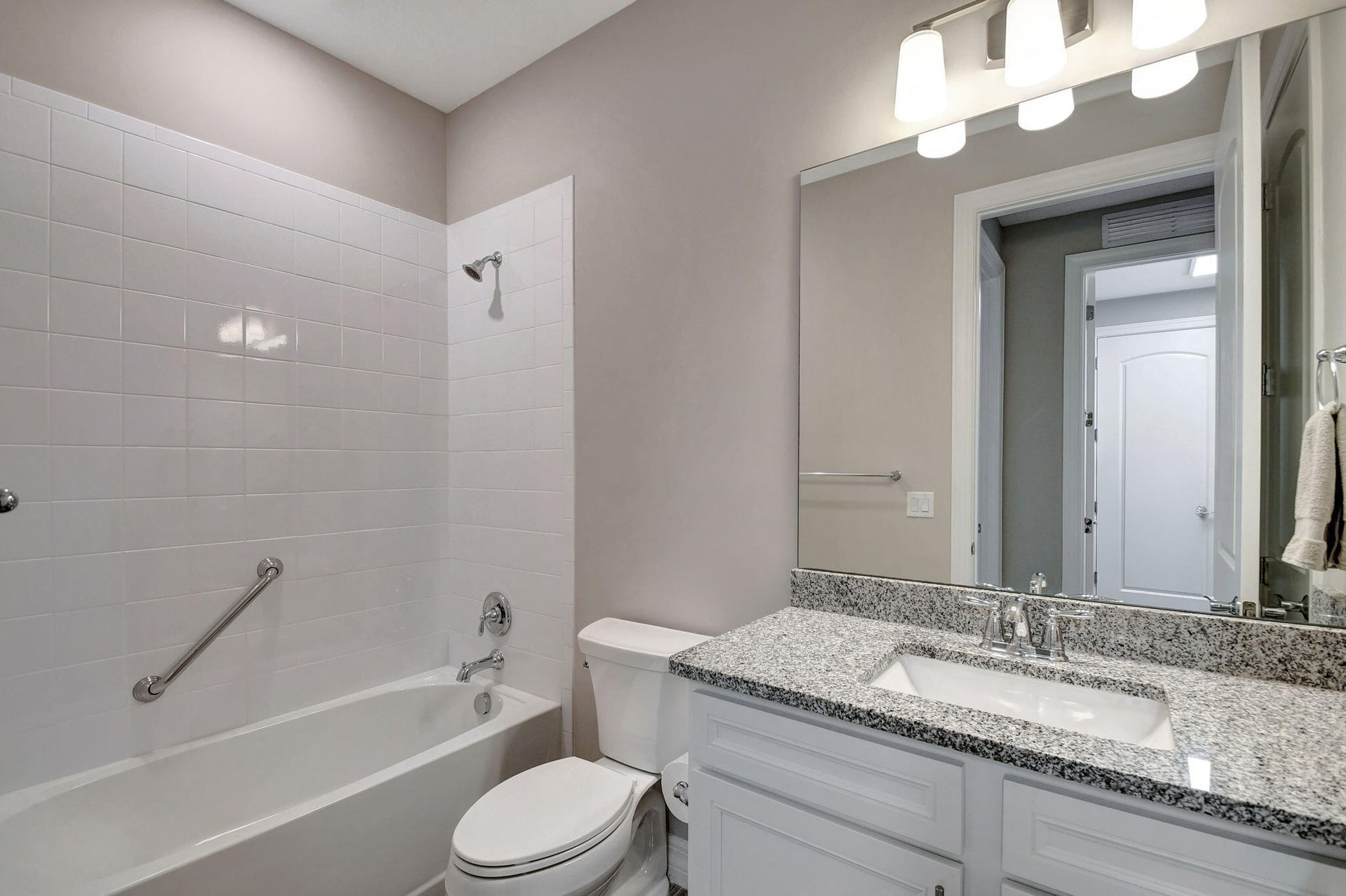  Residence photo 59