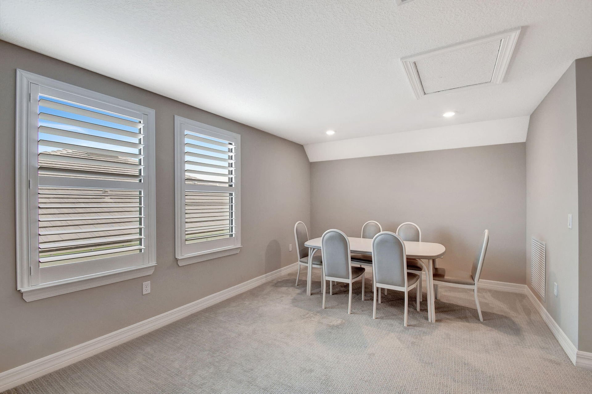  Residence photo 64