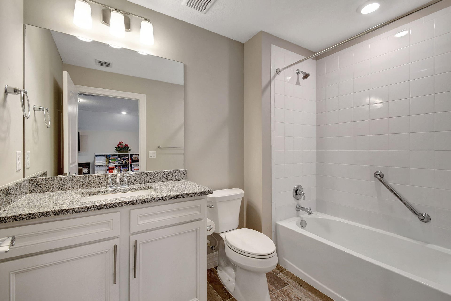  Residence photo 68