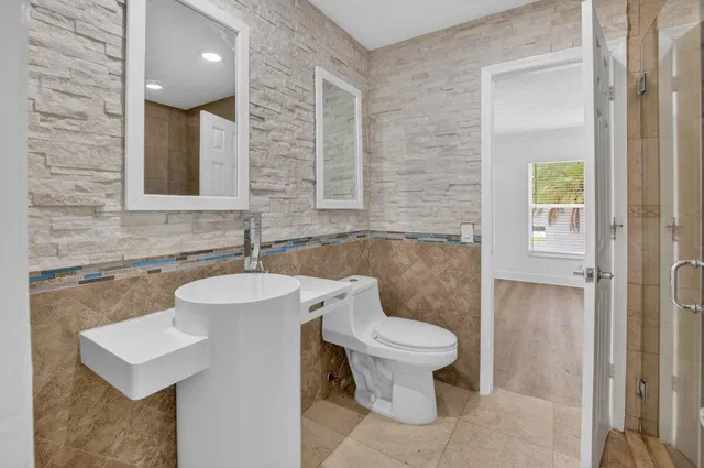 Residence photo 28