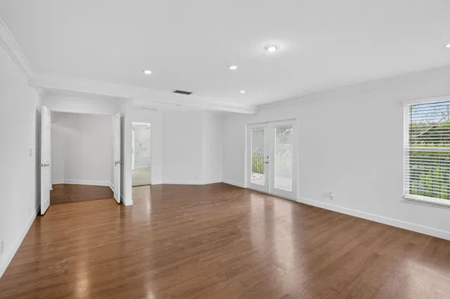 Residence photo 45