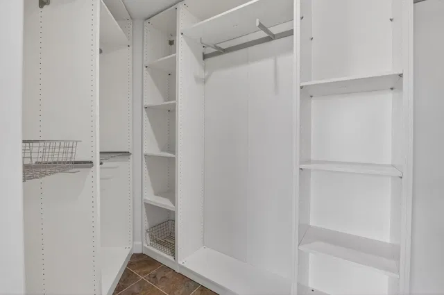 Residence photo 52