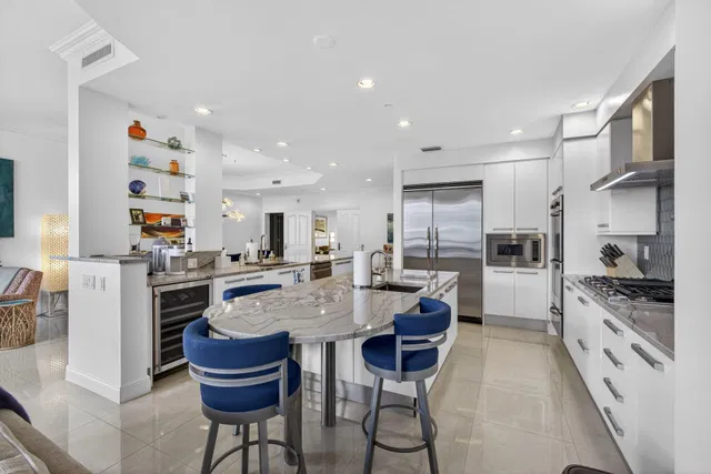 Renaissance on the Ocean Unit 2050 photo 9