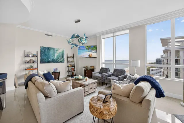 Renaissance on the Ocean Unit 2050 photo 11