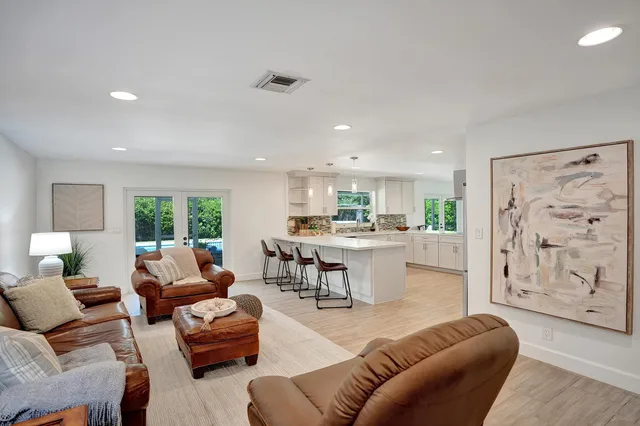 Residence photo 18